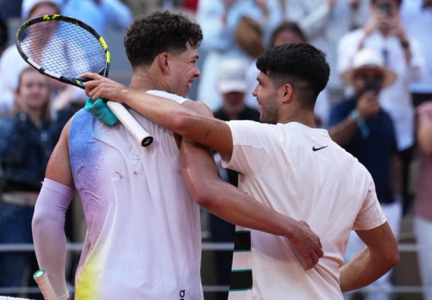 Ben Shelton Stuns Carlos Alcaraz in US Open Thriller, Reaches Semi-Finals