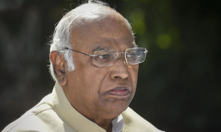Kharge Slams BJP Government Over Water Contamination in Gujarat
