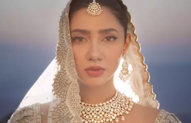 Mahira Khan Announces Second Pregnancy, Shares Joyful News During Toronto Film Festival Debut
