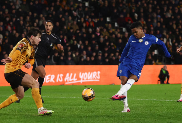 Chelsea Held to 2-2 Draw by Hull City After Late Fightback
