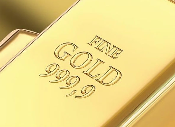 Gold Falls Rs 500 as Rising Oil Prices and Strong US Dollar Pressure Bullion