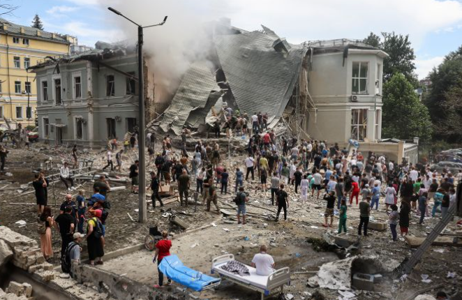 Russian Missile and Drone Strikes Injure at Least 19 in Ukraine, Including Children