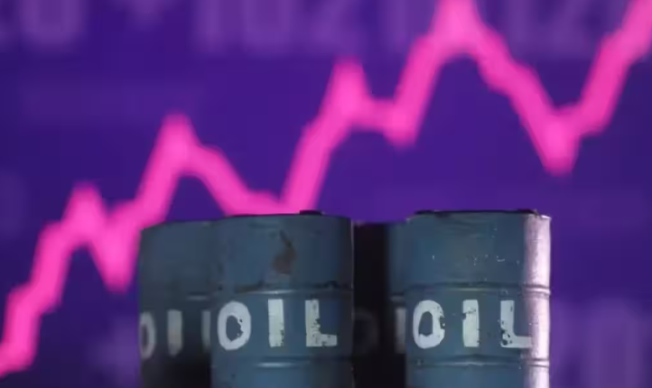 Indian Shares Open Higher as Oil Prices Ease