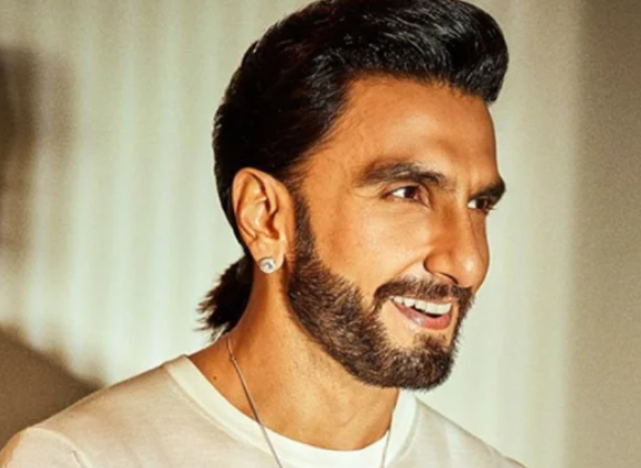 Ranveer Singh Announces Education Support for 1,000 Girls During Mumbai Ganesh Chaturthi Visit