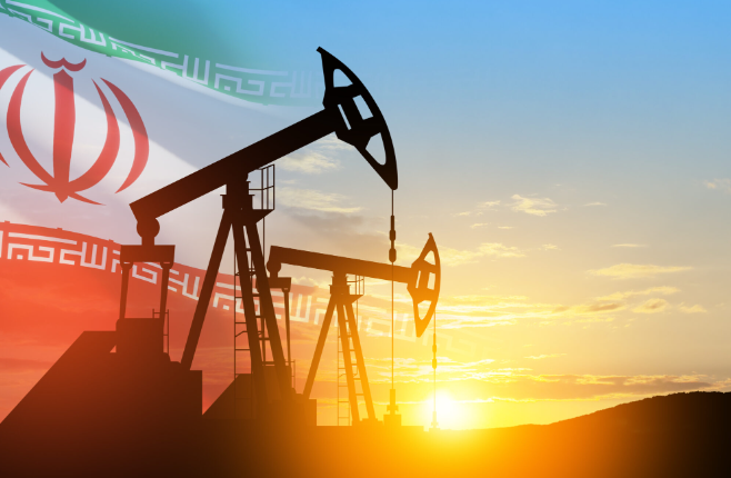 Oil Prices Edge Higher Ahead of Potential US-Iran Talks