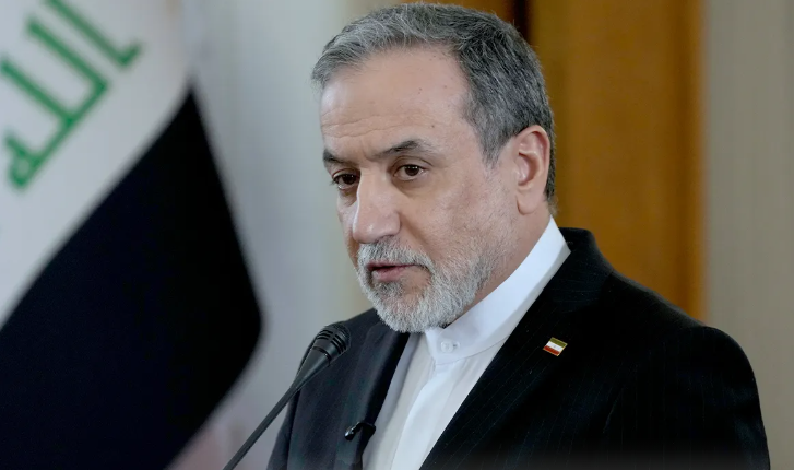 Iran Awaits Official US Response on Hormuz Proposal: Araghchi