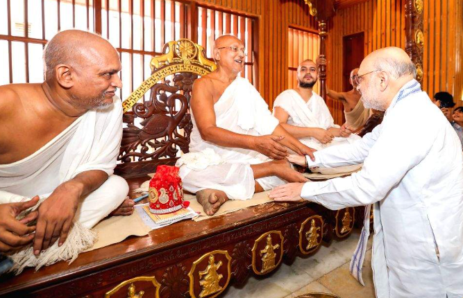 Shah Meets Acharya Padmasagar Surishwar on His 92nd Birthday in Ahmedabad