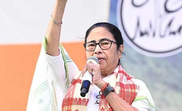 SC Rejects Mamata Banerjee-Led TMC Faction’s Plea to Operate Four Frozen Bank Accounts