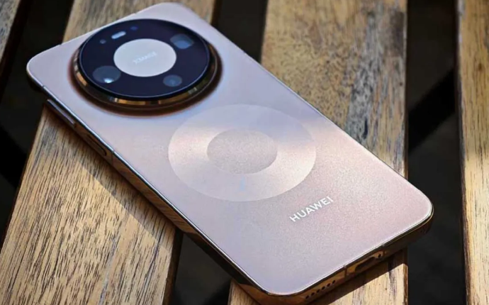 Huawei Unveils Mate 90 Series With Greater Focus on Homegrown Technology