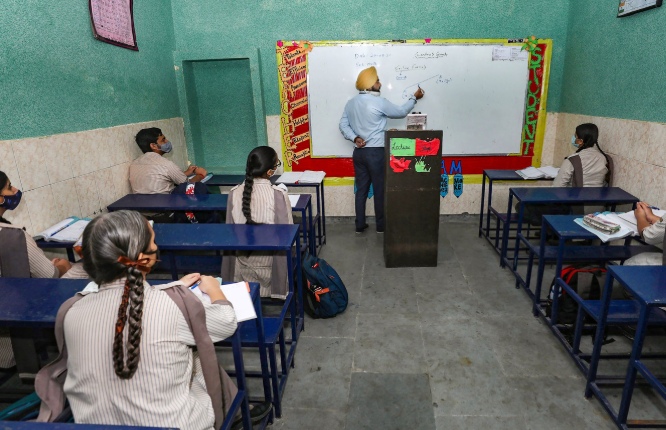 Jammu Winter-Zone Schools to Hold Classes 1-9 Summative Exams From October 12