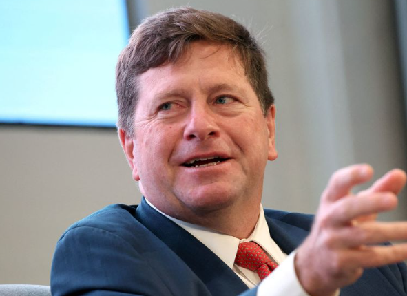 Trump Appoints Jay Clayton as AI Czar to Lead US Super Intelligence Task Force