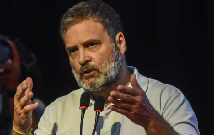 Rahul Gandhi Leads Fresh Anti-CEC Protest, Demands Gyanesh Kumar’s Resignation