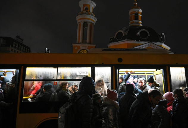 Russian Strike on Ukrainian Bus Kills 30 as Kyiv Faces Worsening Blackouts