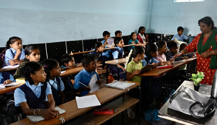 Nearly Half of Karnataka Schools Lack Internet Access Despite Push for AI Education