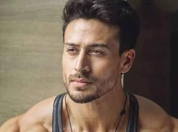 Maha: Actor Tiger Shroff Escapes Unhurt After Three Unidentified Men Open Fire