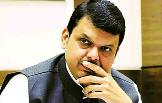 Fadnavis Vows to Track Down Tiger Shroff Firing Suspects and Their Handlers