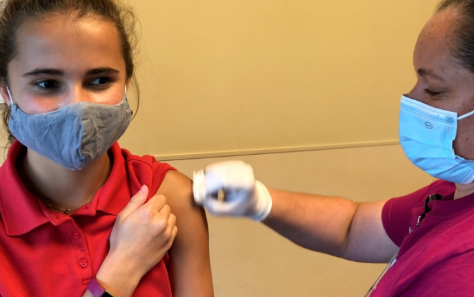 Unusually Early Flu Season in US Prompts Doctors to Urge Vaccination