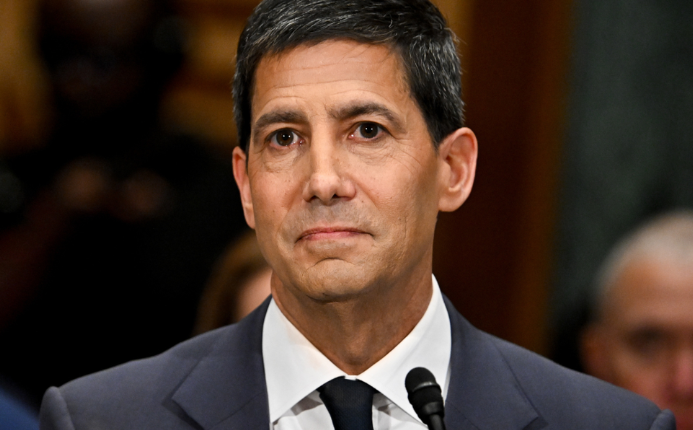 Fed’s Kevin Warsh Says AI Boom Is Not Overheating US Economy